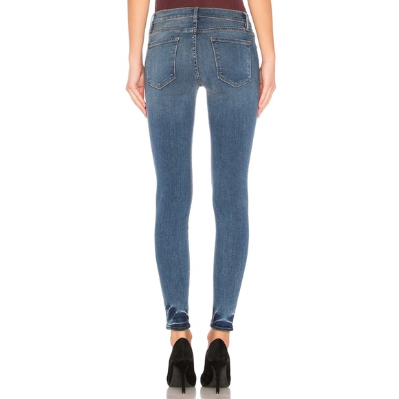 New FRAME Le High Skinny Jeans in Roman - Picture 2 of 4